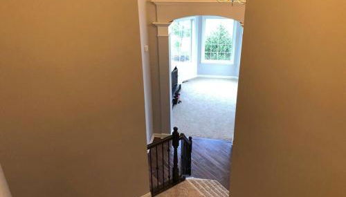 Lakefront view 5 bedroom home with basement - Foto 5