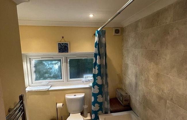 3 Bed Cottage Retreat - Private Garden & Parking - Foto 10