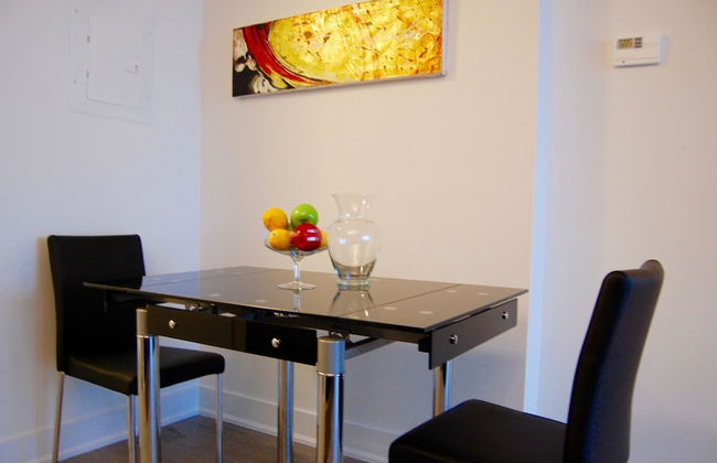 Shops at Don Mills Furnished Apartments - Foto 2