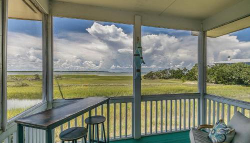 Seaside Bungalow With Million Dollar Views - Foto 5