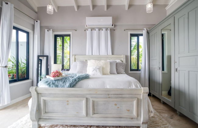 Luxury Oceanfront Villa w 2 Pools Beach Pier - Foto 26