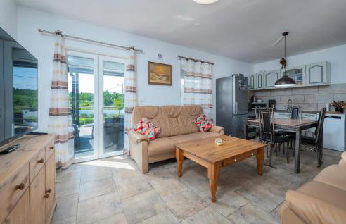 Gorgeous Home In Koromacno With Wifi - Foto 19