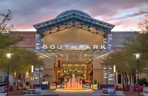 Charlotte tiny Home getaway 5 min to lake Wylie - Foto 14