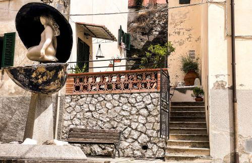 Casa storica con terrazzo - Foto 15