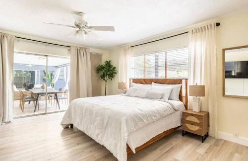 Spacious 4 Bedroom 3 Bathroom House with Heated Pool and Outdoor Shower close to FFL Airport and Cruise Port - Foto 6