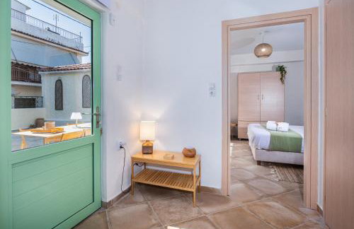 Central, Calm with Courtyard - Foto 55