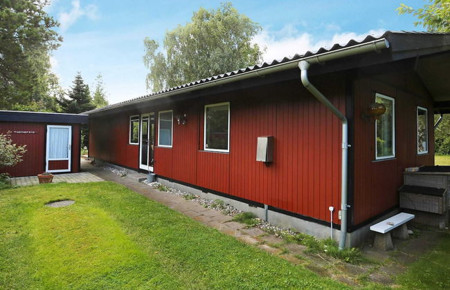 4 Person Holiday Home in Liseleje - Photo 25