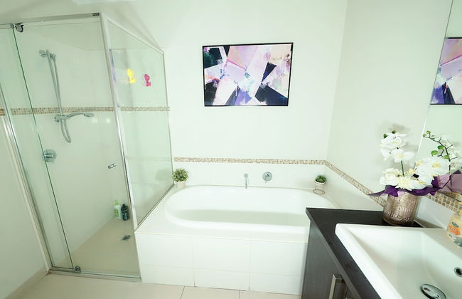 Designer Decor Home 8Bed WilliamsLanding - Photo 28