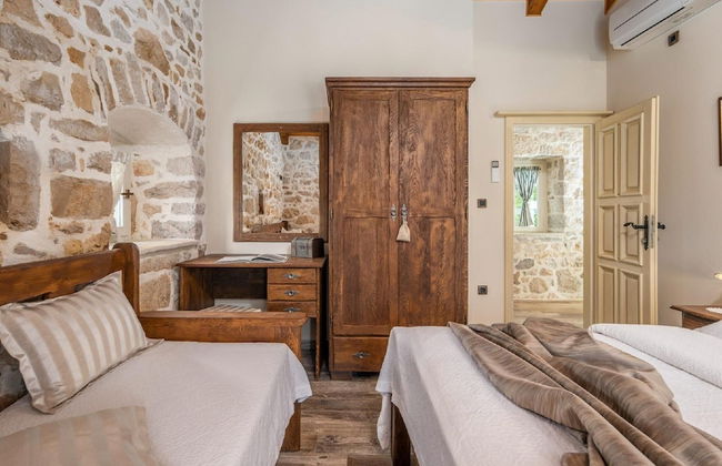 Villa in Posedarje With Private Pool - Foto 5