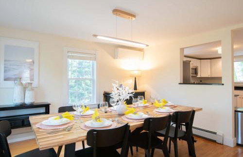 Pristine Multi-Family Home w Barn Game Room - Foto 13