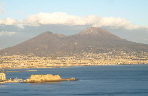 MONOCAMERA con TERRAZZOgiardino -STUDETTE -zona Panoramica POSILLIPO - Photo 5