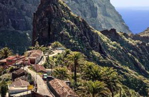 Peaceful Getaway with Pool & BBQ Area - Foto 26