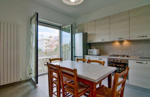 Palazzina Romani-Romani Holidays Apartments - Foto 8