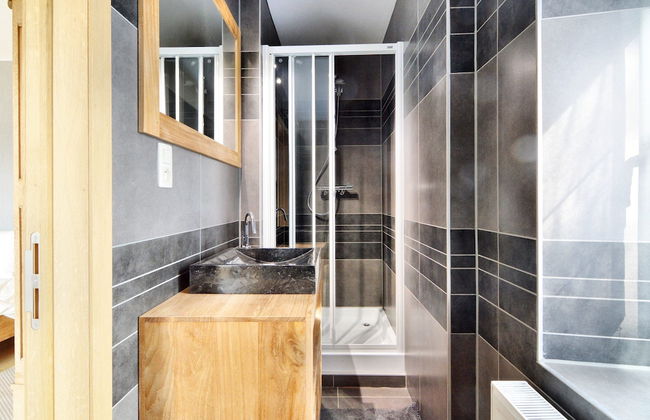 Walk Luxury Stay With Pool - Photo 33