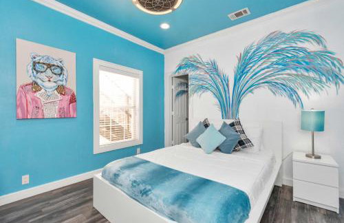 Prolific Blue Oasis near Med Ctr Dwntwn Galleria - Photo 19