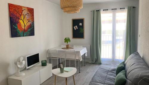 Studio vert idéalement situé gare cœur de ville et accès direct bus futuroscope - Foto 5