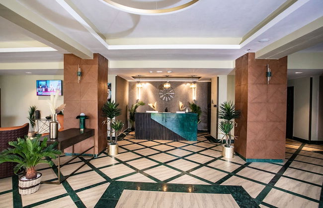 Zara Garden hotel and apartments - Photo 1