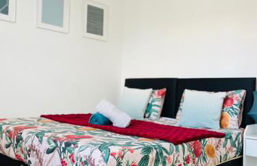 Castle view Rochester - Photo 9