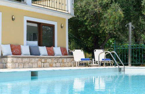 Triade IONICA Villas by Rodostamo Collection - Photo 69