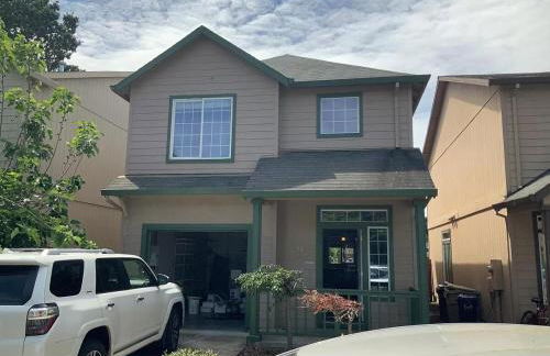 Modern Three Bedrooms Entire House Nike - Foto 15