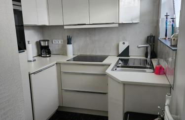 Moderne Wohnug mit Terrasse - Foto 9