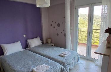 Up on the hill - Foto 35