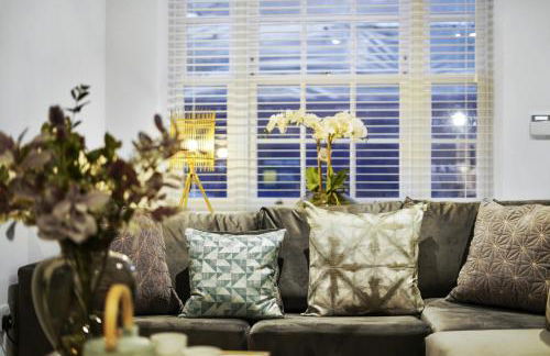 Eton House-Stunning-Castle views-5Bed-Free-Parking - Foto 3