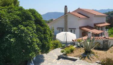 Alexia's resorts - Photo 2, Garden view