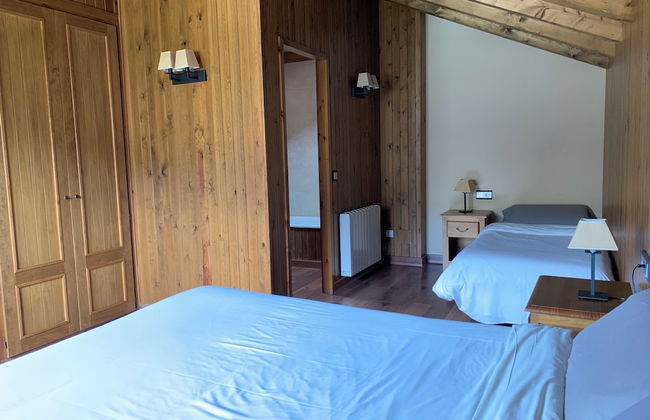 2 Bedroom Duplex Apartment in La Molina - Photo 3