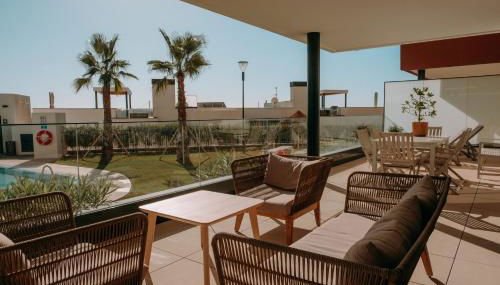 Little Dream - Luxury Beach Retreat - Photo 2, sunbed