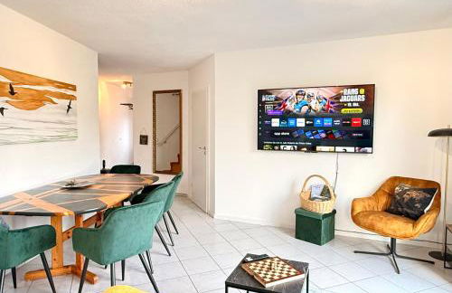 Femo SCHICK und EDEL kpl Wohungen 2 Bäder eigener Eingang - Foto 1