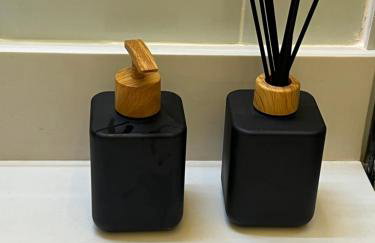 Loft novo, bem localizado, decorado em alto padrão - Foto 31