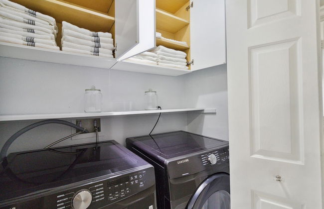 Fascinating Private Pool and Game-room, Near Disney!! - Foto 30