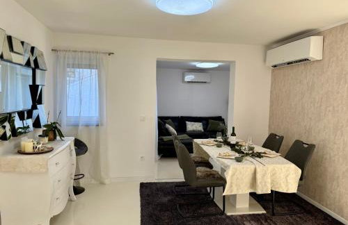 Apartmani Beril Lux - Photo 12