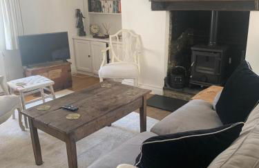 Lovely Two Bedroom Town House - Minimum 2 Night Stay - Foto 18