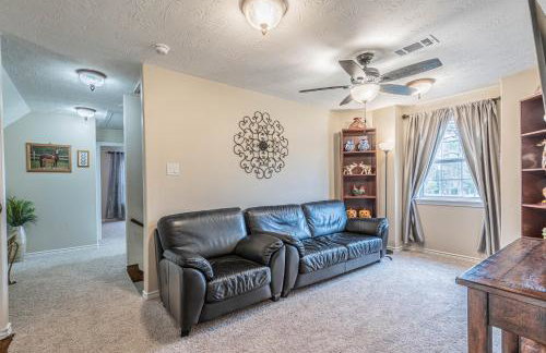 Country Getaway 4 Bedroom Resort in 10 Acre Lot - Foto 42