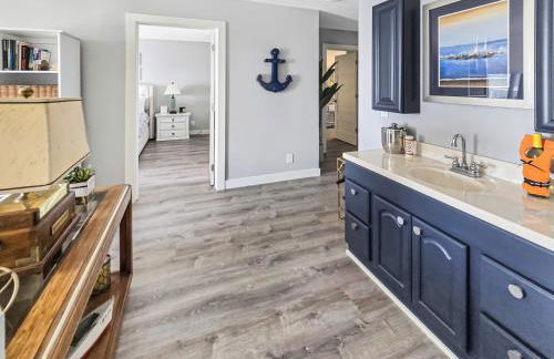 AWave From It All lakefront on Big Spirit Lake - Foto 16