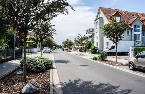 Schönes Haus mit großem Garten - Foto 13