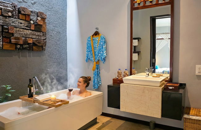 SEMINYAK ICON by Karaniya Experience - Foto 46