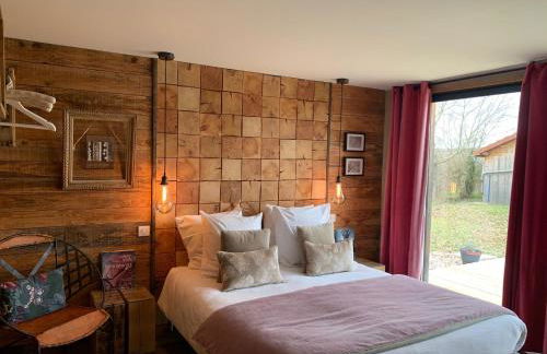 Les Trigones du Causse -Maison atypique avec Piscine Privée - Foto 3