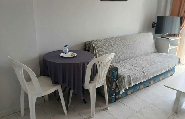 Golden Moon Apart Hotel - Photo 20