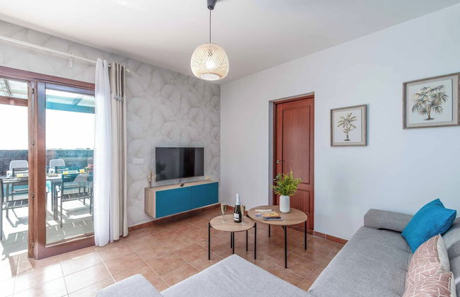 Villa Bellisima - Photo 2