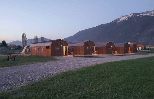 Glacier Acres Guest Ranch - Foto 43