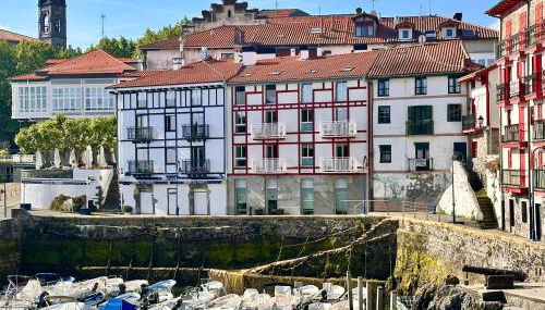 Apartamentos&Spa Mundakaport - Foto 1