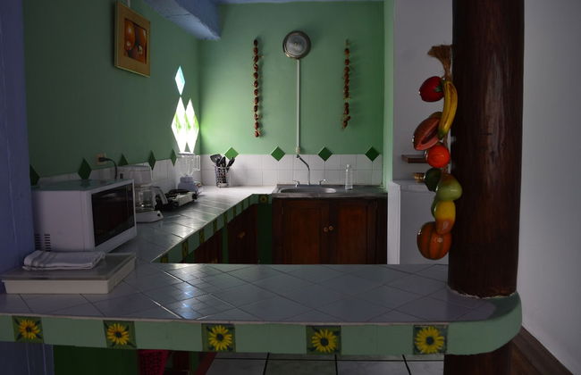 Eco Suites Uxlabil Guatemala City - Photo 19