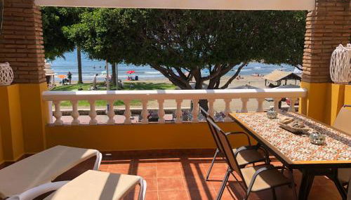 Aunt Antonia Beach House - Photo 2