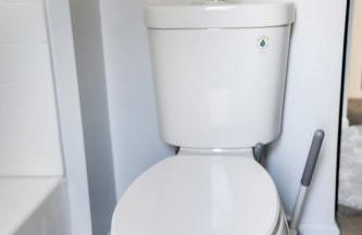 Euclid Near Lake Erie Cleveland king bed - Foto 37