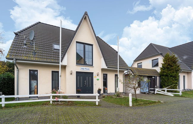 Ferienhaus in Bastorf mit Garten - Foto 1