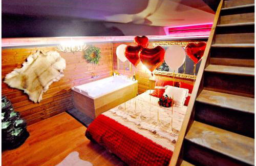 Le Chalet romantique, SPA XXL, 5 min centre ville, Écran cinéma, Lit king size, cascade d'eau - Foto 13