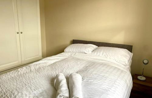 Eden Stay 5 Bedroom House - Foto 16